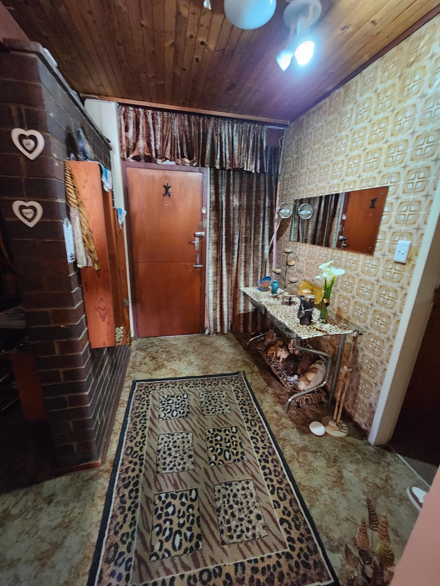 5 Bedroom Property for Sale in Sasolburg Ext 5 Free State